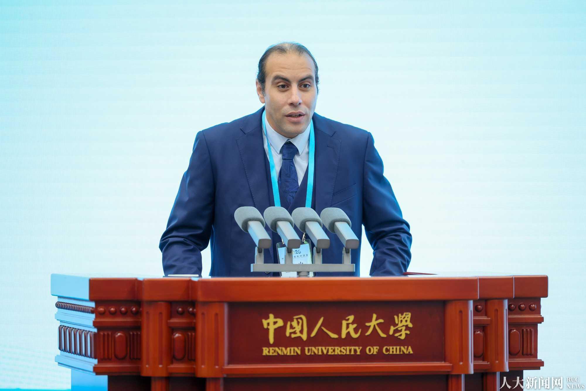 中非文明青年对话会在中国人民大学举行 中非文明青年对话会在中国人民大学举行