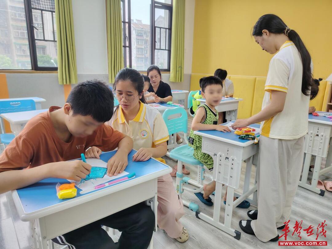 从“被动守护”到“主动创造”,一个95后湘妹子的特教十年