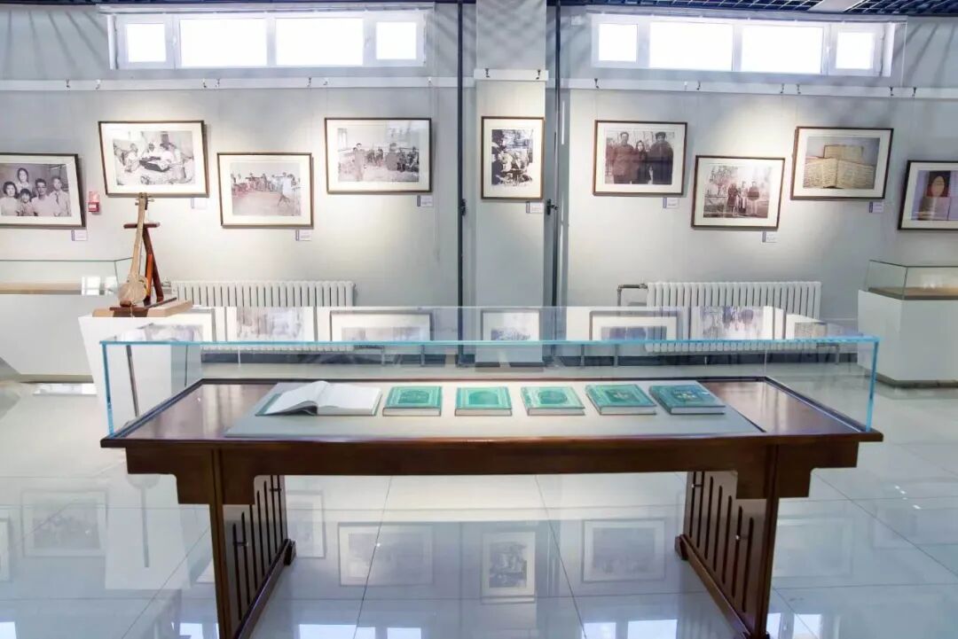 第十三届中国高等戏剧教育联盟交流活动暨第七届大学生戏剧展演活动在新疆艺术学院举行