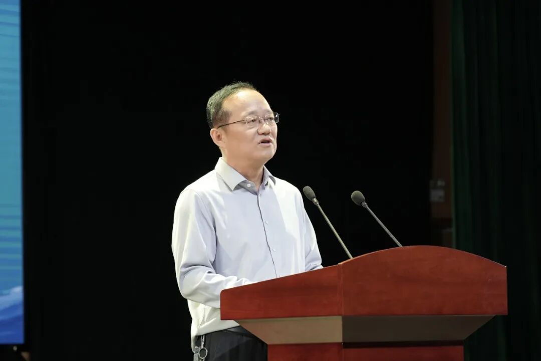 第十三届中国高等戏剧教育联盟交流活动暨第七届大学生戏剧展演活动在新疆艺术学院举行
