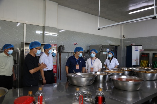 河南博爱：监督“食”刻在线 守护学生舌尖安全