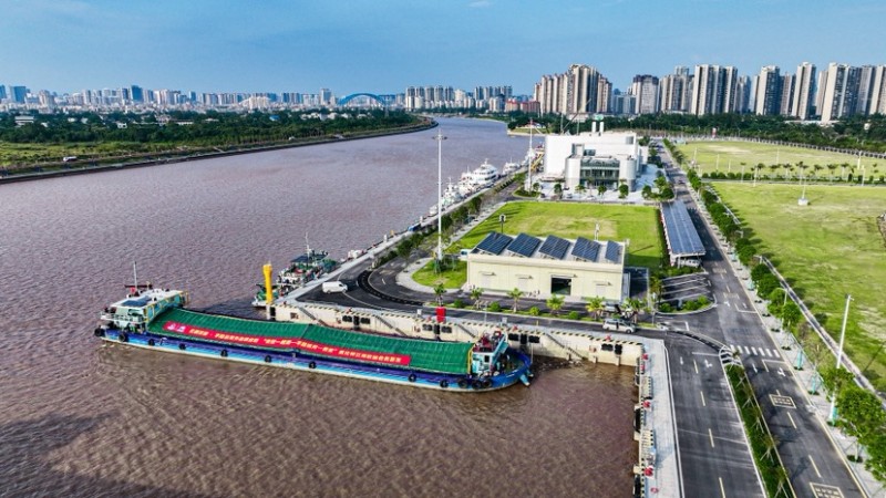 首发成功!三千余吨氯化钾经平陆运河江海联运直达贵港 首发成功!三千余吨氯化钾经平陆运河江海联运直达贵港
