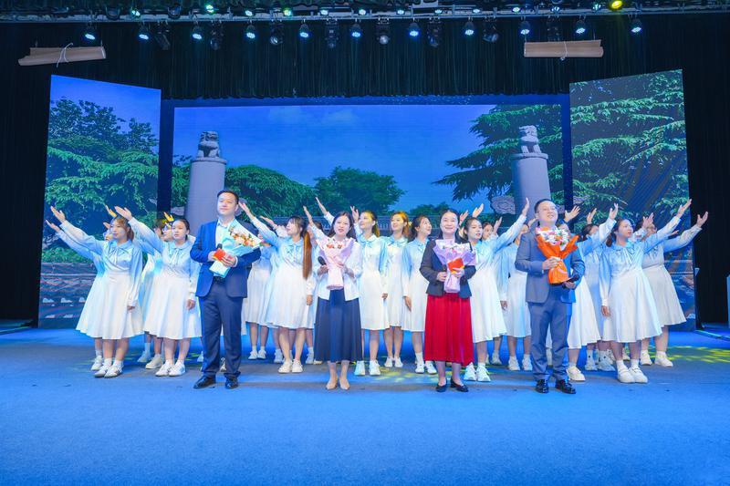 西安文理学院“又是一年桂花约”校城共融大会举行 西安文理学院“又是一年桂花约”校城共融大会举行