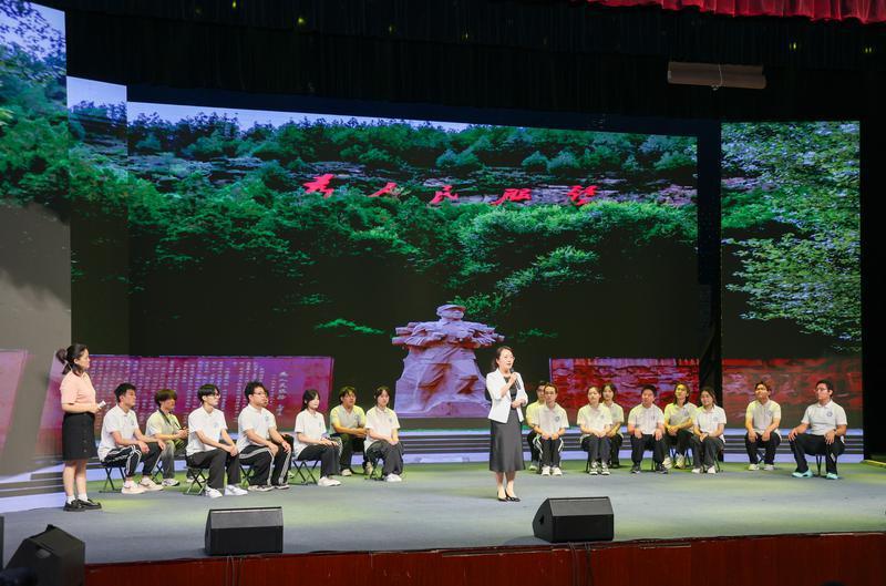 西安文理学院“又是一年桂花约”校城共融大会举行 西安文理学院“又是一年桂花约”校城共融大会举行
