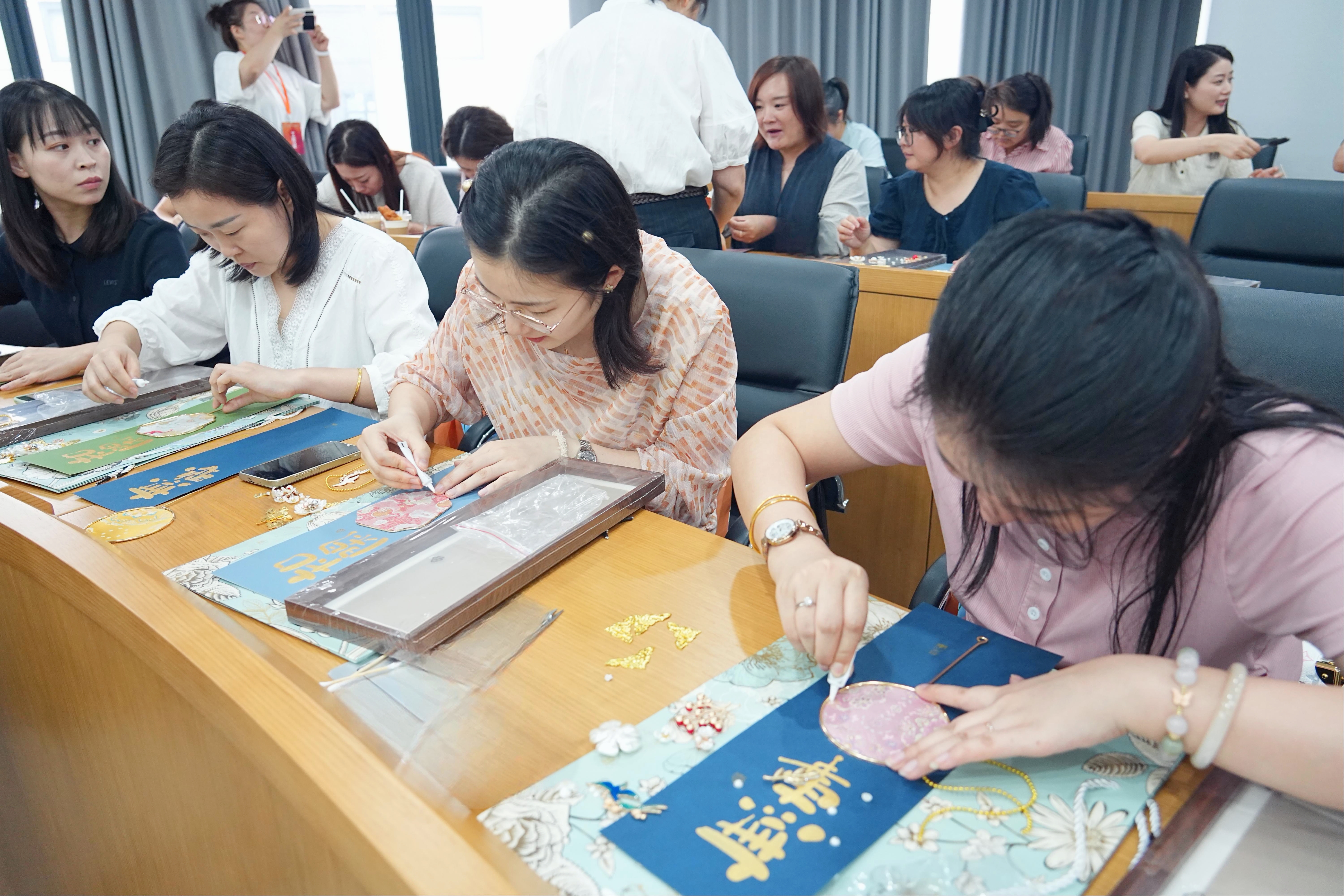 我们的节日・中秋｜江苏宜兴官林镇：书香伴中秋文化赋能乡村振兴