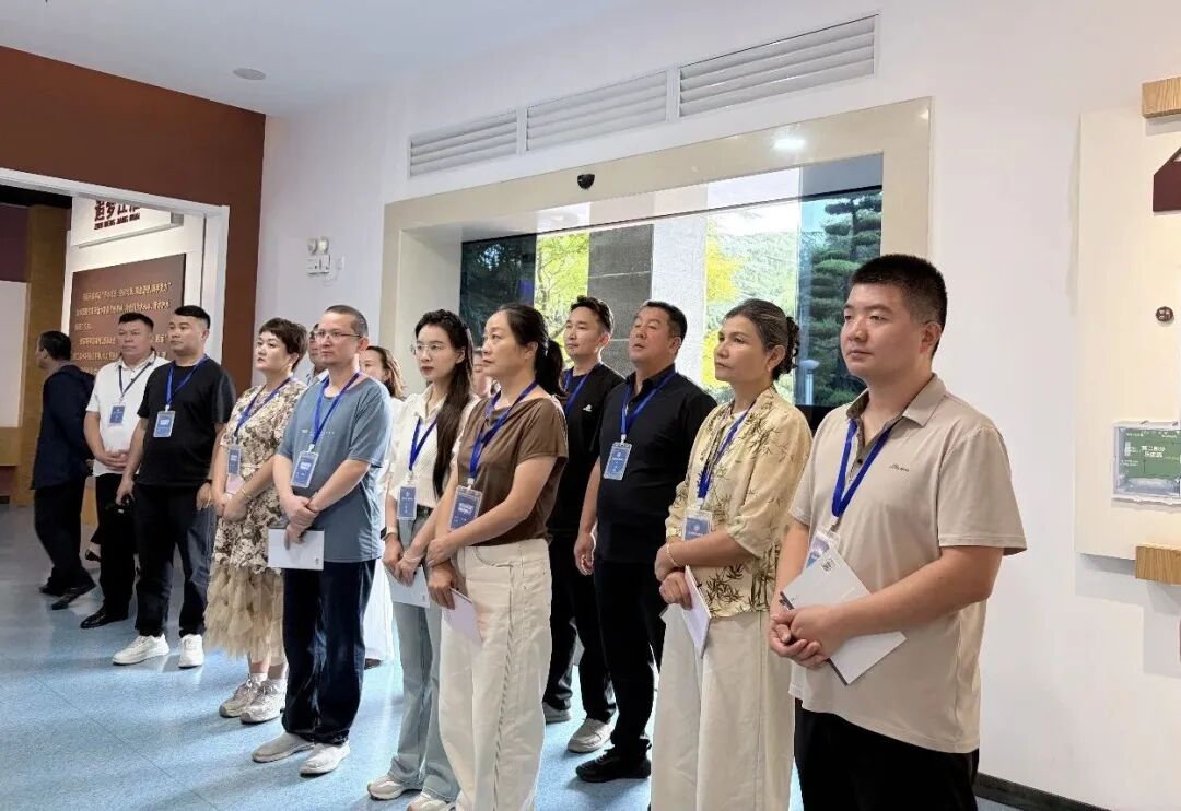 情满天山 援疆印记丨“苏韵伊情·扬新同心”新源县民族团结进步模范代表赴扬州观摩学习