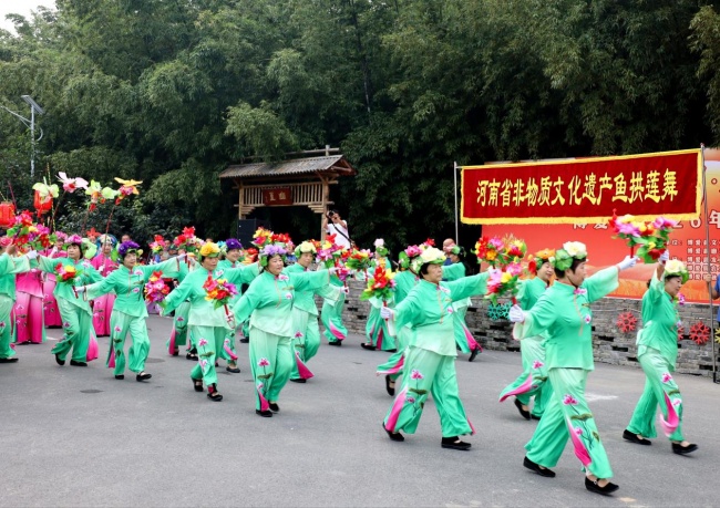 河南博爱：以节为媒庆丰收！本土好物+非遗展演绘就和美乡村新画卷