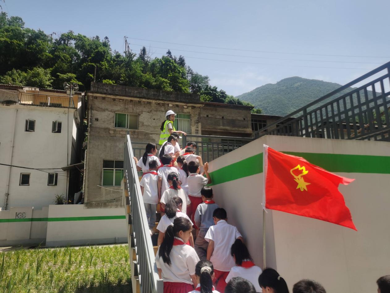重庆环投集团：打破安全管理壁垒，把防线延伸到村社“家门口”