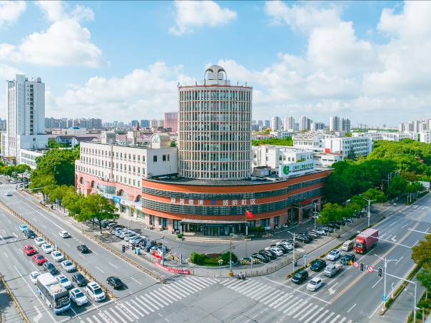 美好生活，从奉浦起步——十年奋进，青春之城向新而行