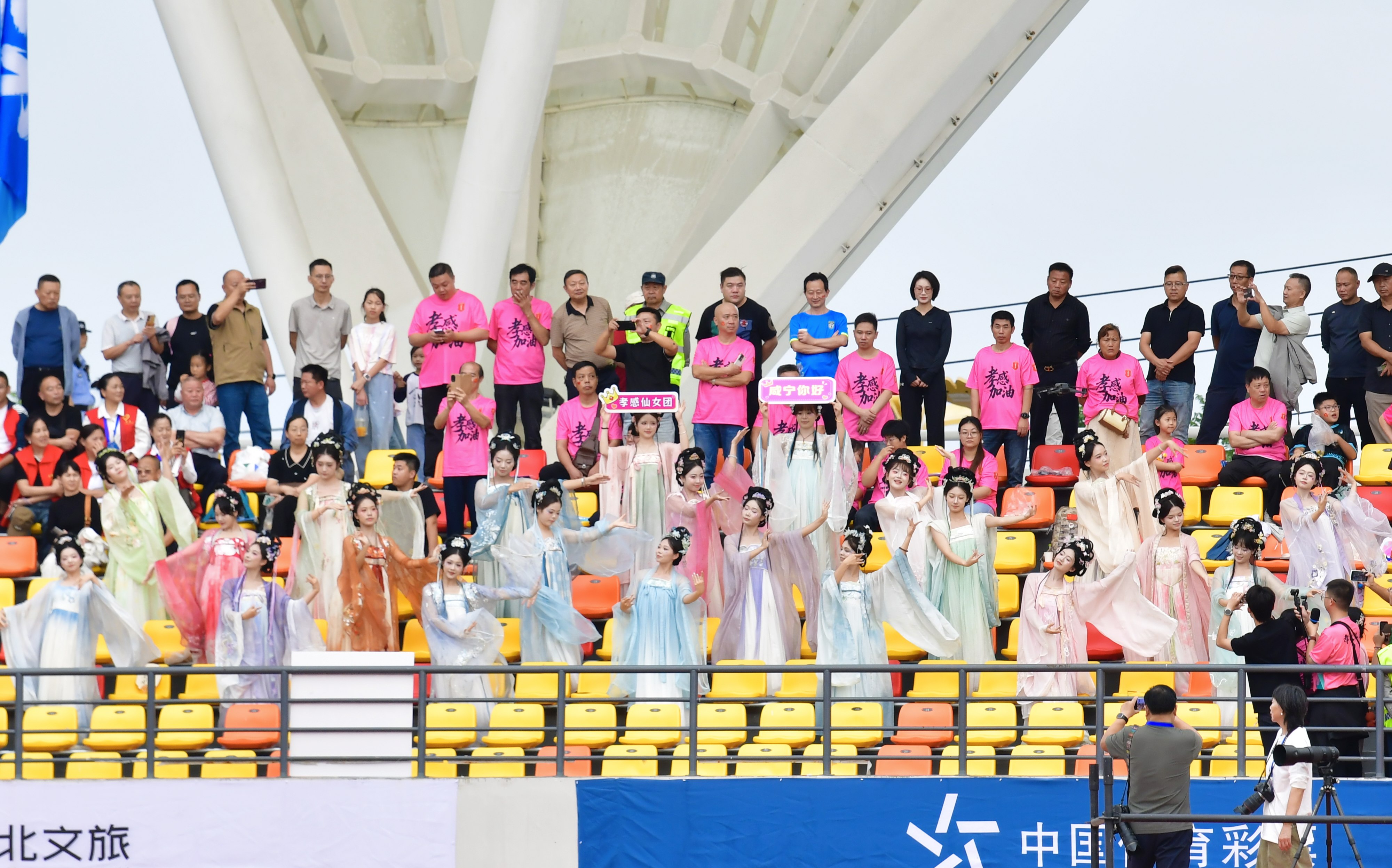 千难万险等闲过 两度破门定风云——2026年湖北省城市足球联赛咸宁外星人队第十六战综述 千难万险等闲过 两度破门定风云——2026年湖北省城市足球联赛咸宁外星人队第十六战综述