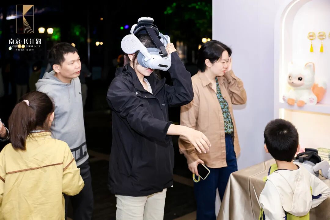 长江路文博街区正式开街,无界畅玩!