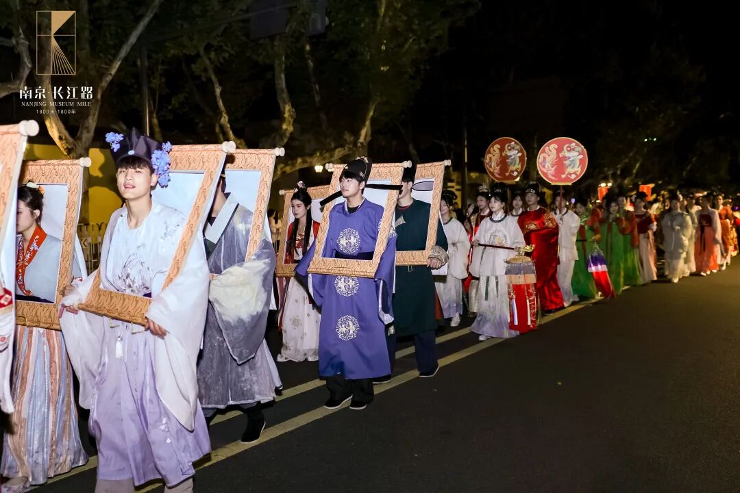 长江路文博街区正式开街,无界畅玩!