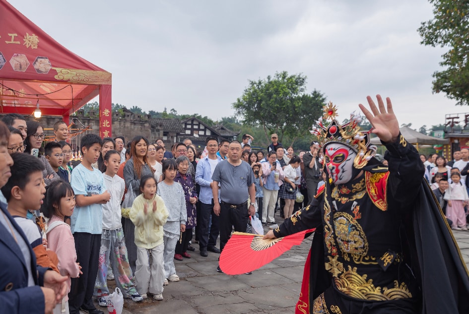 国庆假期重庆文旅多元业态出彩 激活假日消费市场