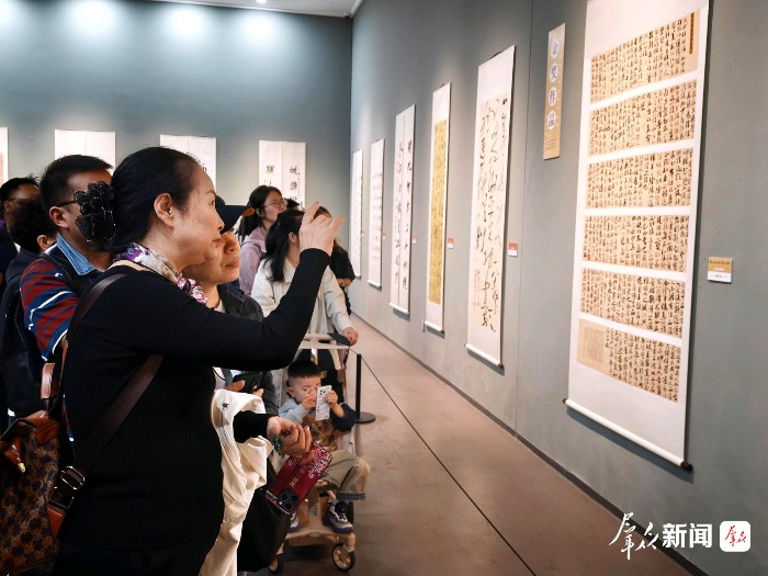 第五届陕西书法奖作品展开幕 第五届陕西书法奖作品展开幕