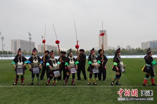 天津:贵州“村超”遇见“海河超” 共探“体育+”融合新模式 天津:贵州“村超”遇见“海河超” 共探“体育+”融合新模式