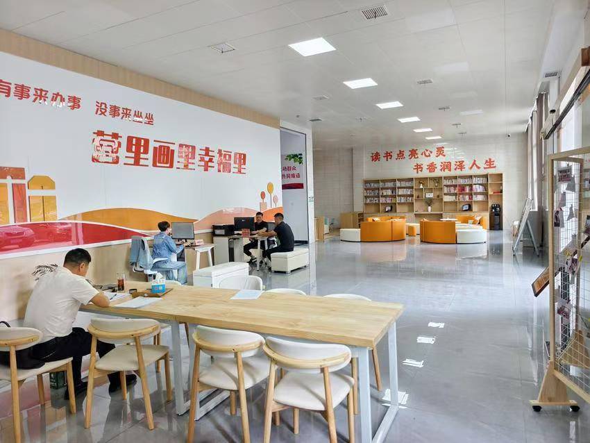 门开了,心就近了——咸宁市村(社区)党群服务中心亲民化改造观察 门开了,心就近了——咸宁市村(社区)党群服务中心亲民化改造观察