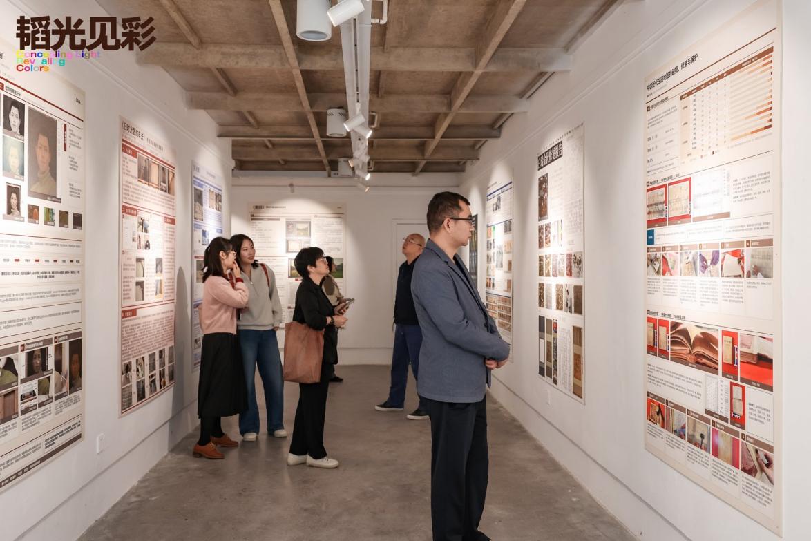 韬光见彩、守艺传薪 全国油画与纸本艺术品保护修复展览在川美启幕