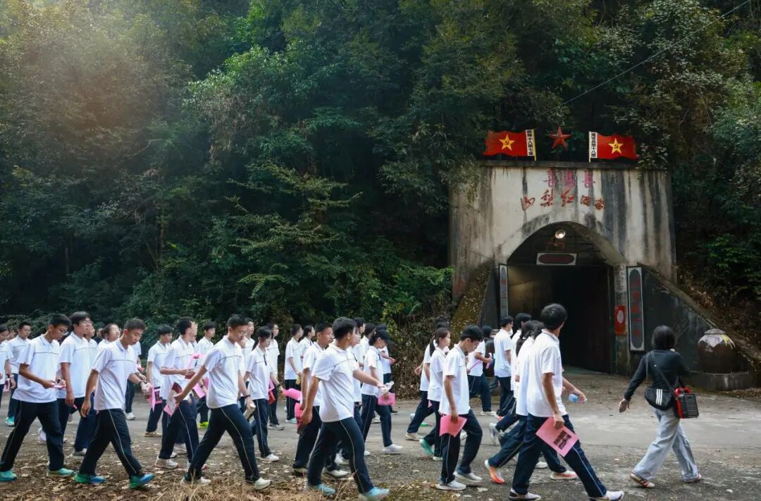 行见八闽：让思政课行走在福建的山海红土间