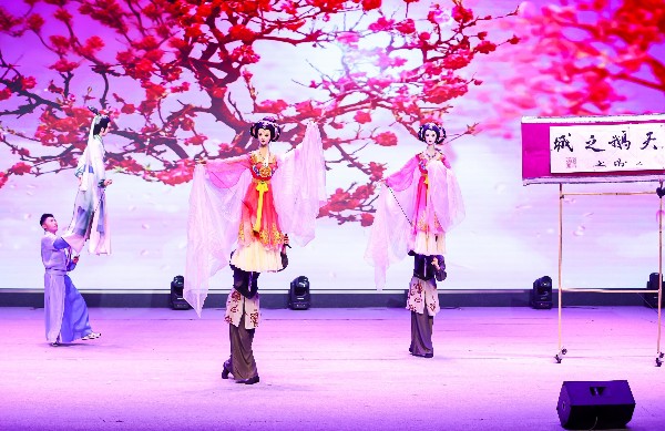 第十届木偶皮影中青年技艺传承展演移师三门峡 第十届木偶皮影中青年技艺传承展演移师三门峡
