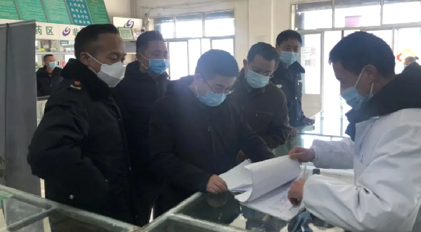 青海省囊谦县开展市场疫情防控和节前食品安全检查工作