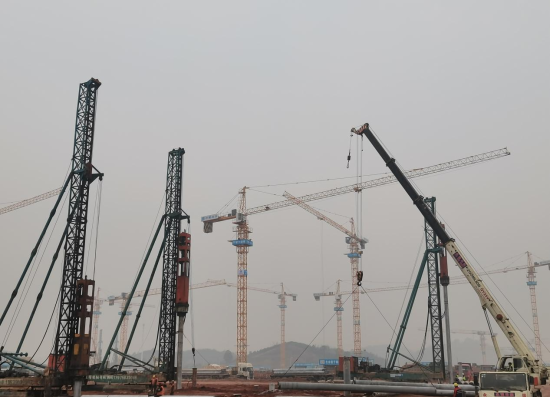 湖南益阳高新区通信装备及零部件研发生产基地项目加速推进