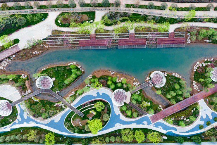 西安高新区再添碧水绿廊 永安渠海绵城市生态公园开园了