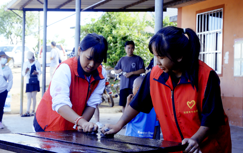 云南西盟：家政培训进乡村 助力美丽乡村建设