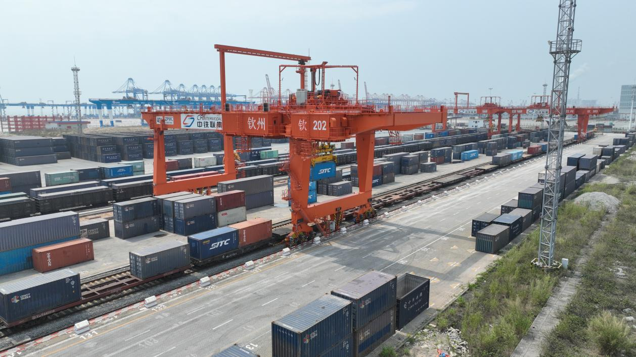 一季度西部陆海新通道铁海联运班列发送集装箱货物量同比增长11.7%