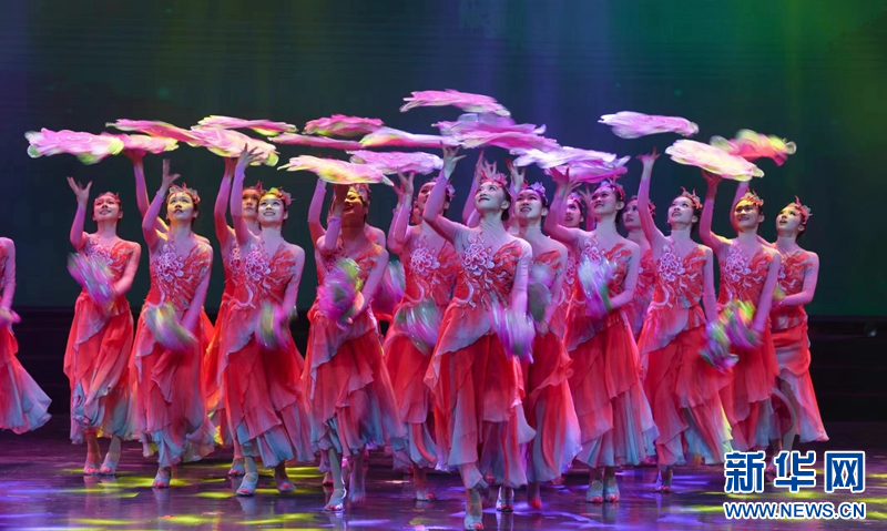 哈尔滨举办“文艺两新”活动展示季暨第十四届大众舞蹈节
