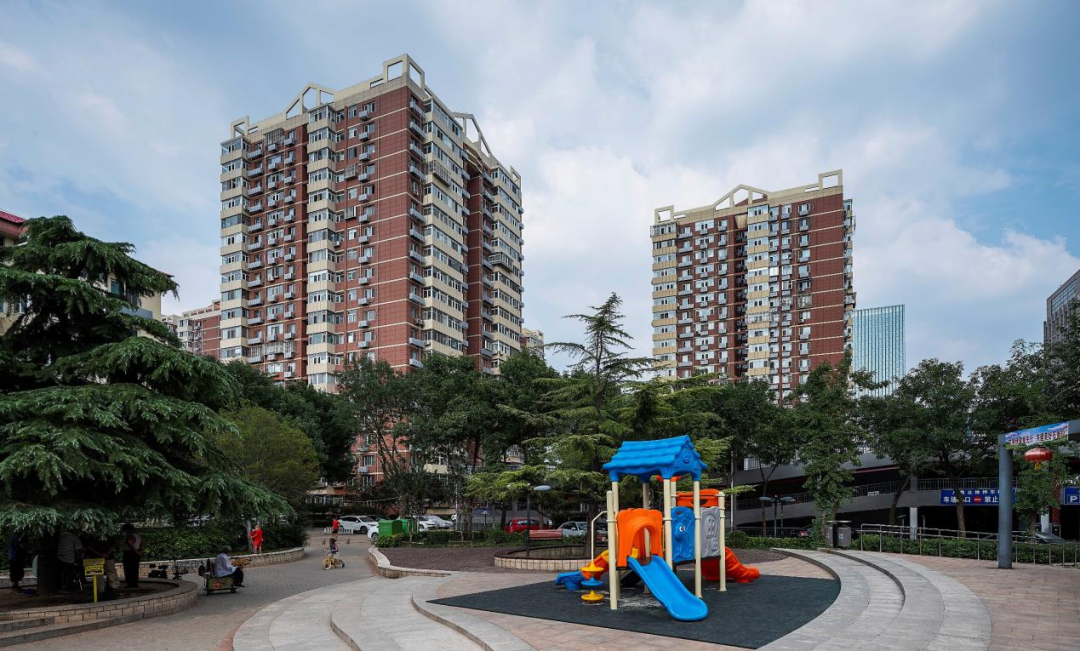 “共筑京彩—经典建筑设计”系列讲座 叶依谦 | 北京实施城市更新行动背景下的既有建筑改造