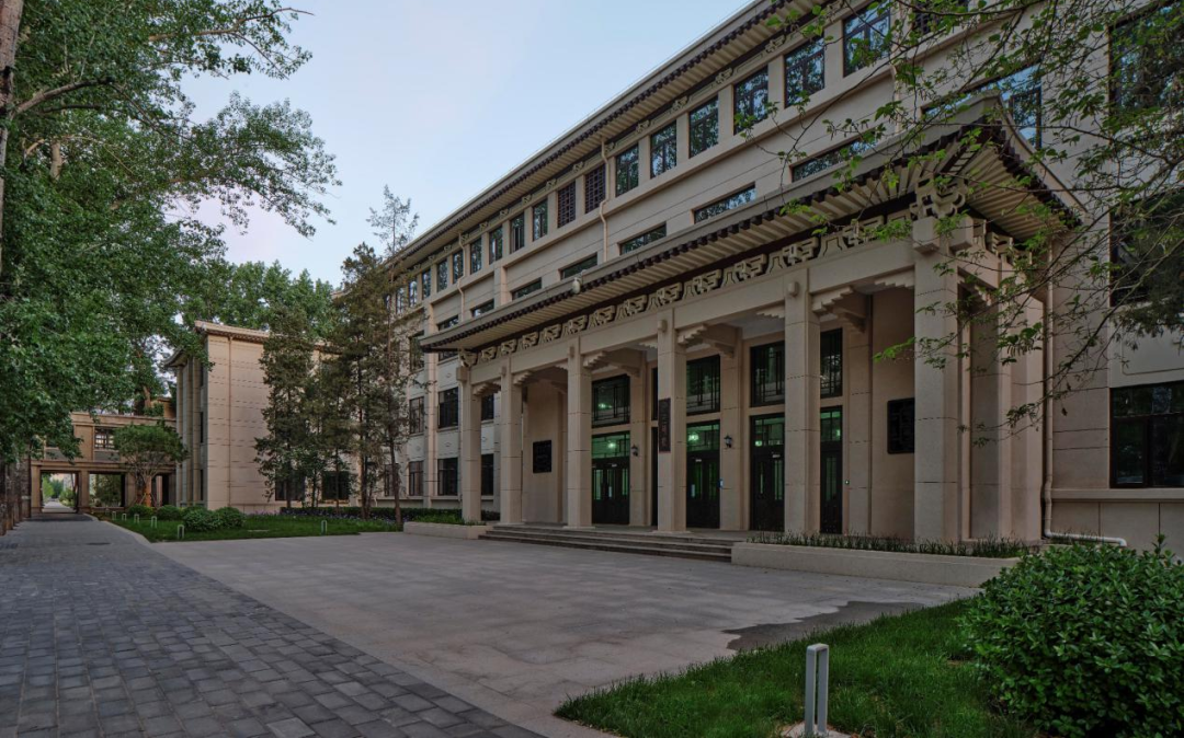“共筑京彩—经典建筑设计”系列讲座 叶依谦 | 北京实施城市更新行动背景下的既有建筑改造