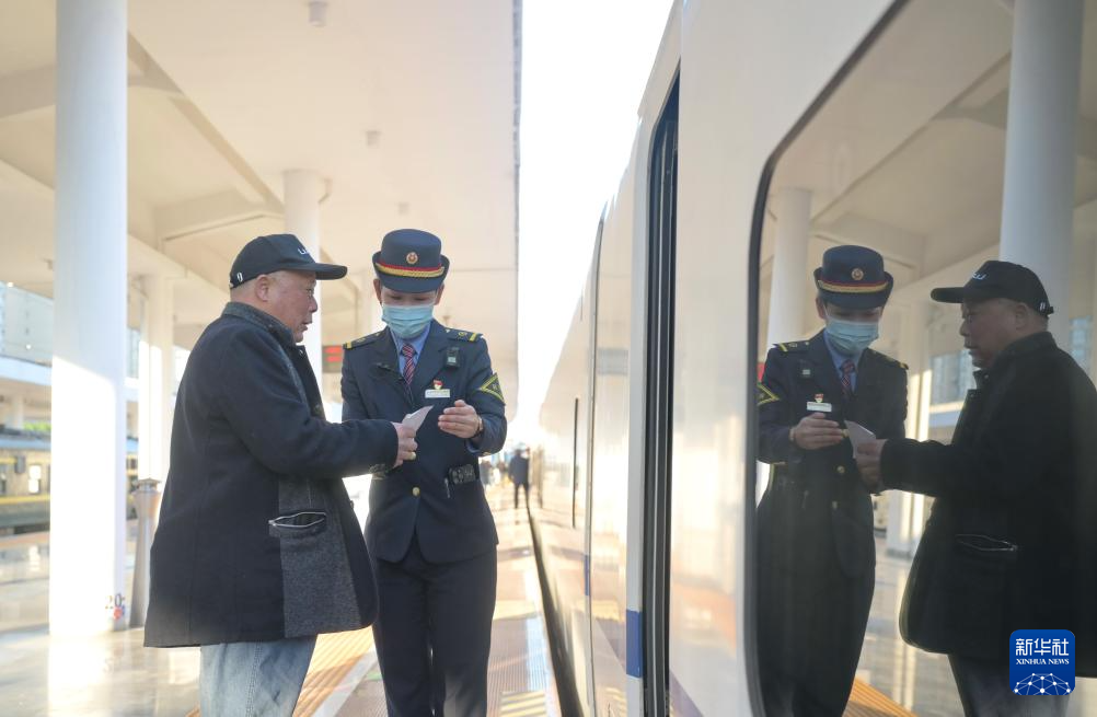 龙龙高铁龙武段正式开通运营 闽西实现“县县通铁路”