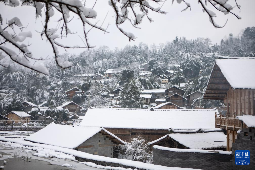 重庆秀山迎来降雪