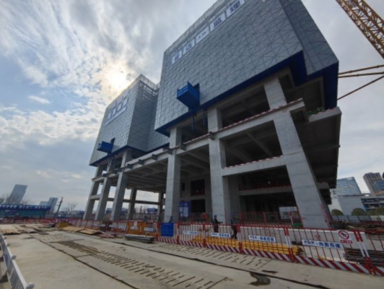 西安高新区：项目建设“加速跑” “双中心”核心区建设持续升温