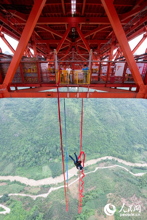 无体验不出游 沉浸式旅游绽放夏日消费活力