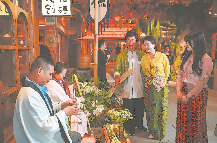 闽南幻境主题公园“屿见时光”体验区亮相厦门|环球新动态