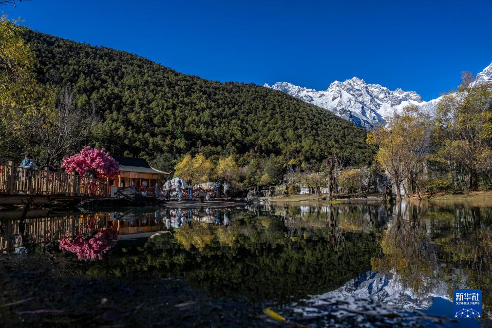 云南丽江：文旅市场持续升温