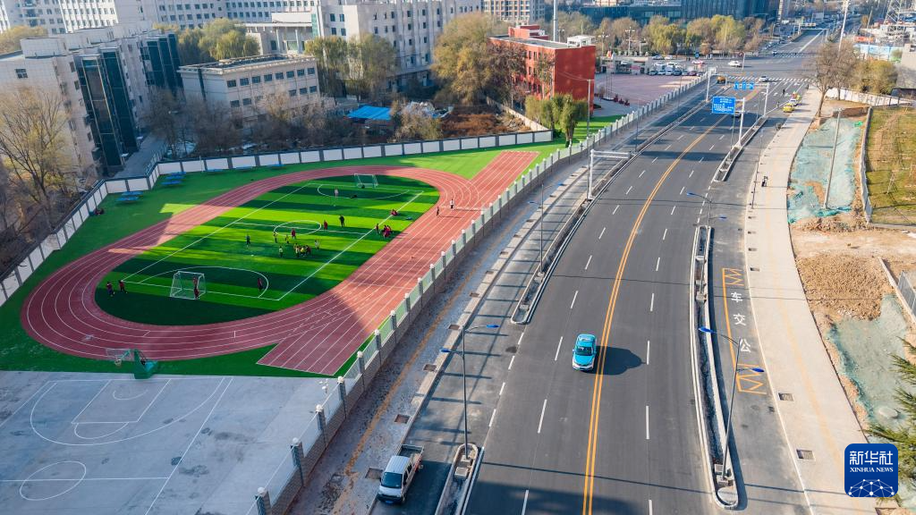 兰州：消除道路“梗阻” 疏通城市“经络”