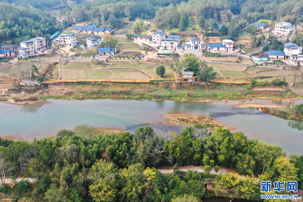 “飞阅”中国｜福建长汀：绿水青山带笑颜