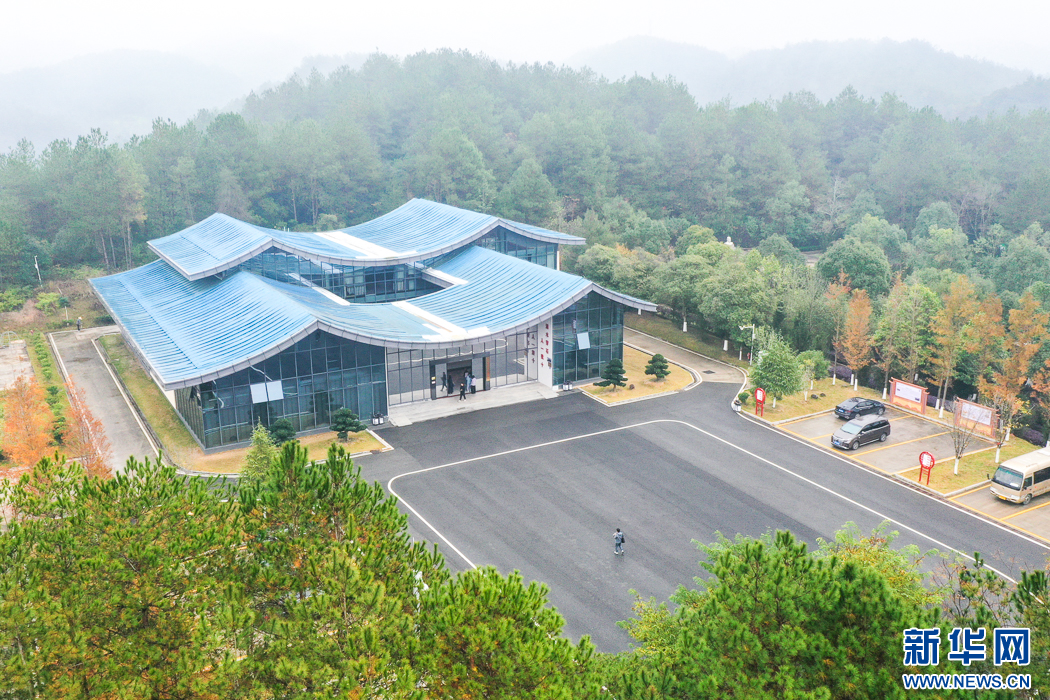 “飞阅”中国｜福建长汀：绿水青山带笑颜