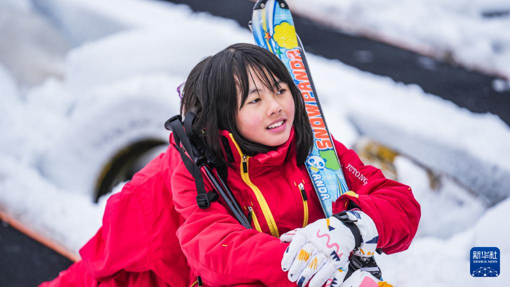 贵州六盘水：高山“冷资源”带热冰雪经济