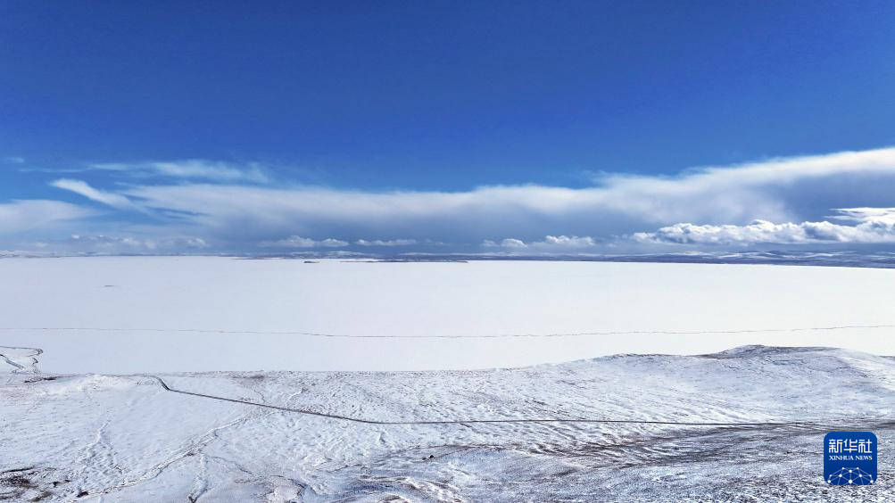 黄河源雪景