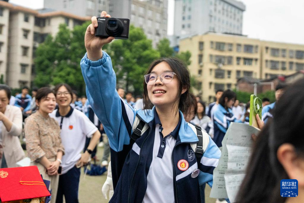 湖南浏阳：成人礼 致青春