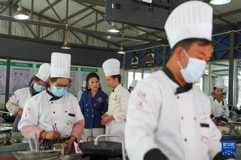 劳动者之歌｜边巴卓噶：为3.6万学员托起就业创业梦