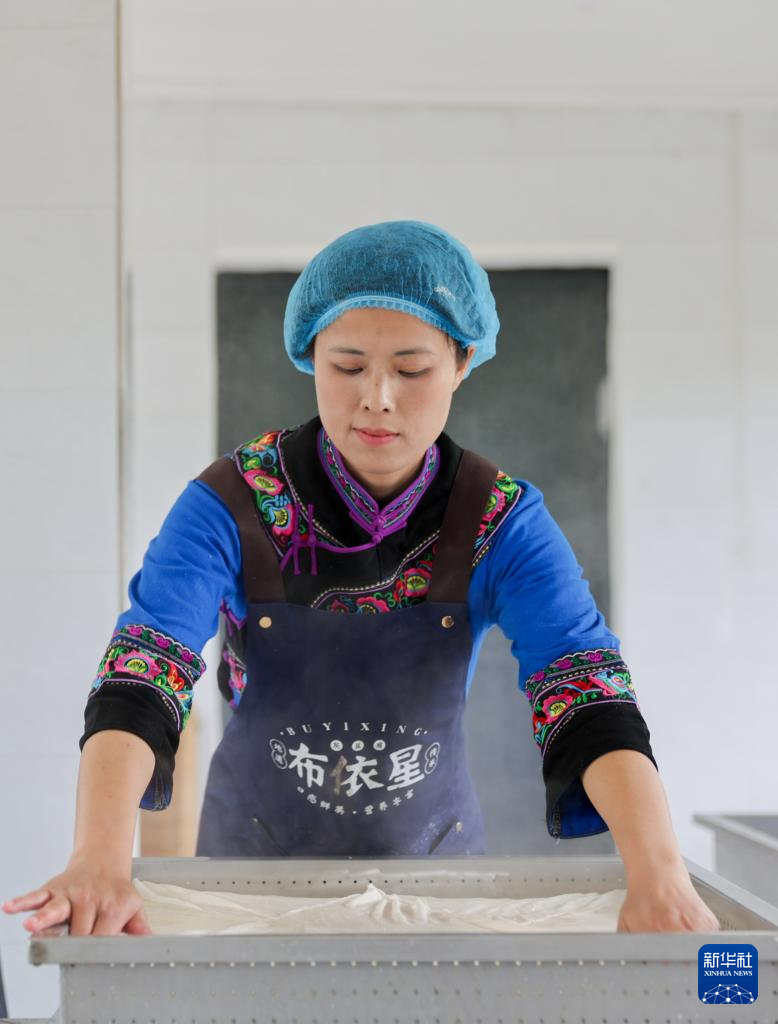 返乡大学生豆腐坊里的创业梦