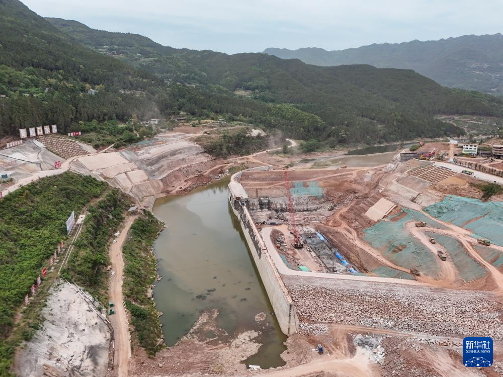 四川：重点项目建设稳步推进