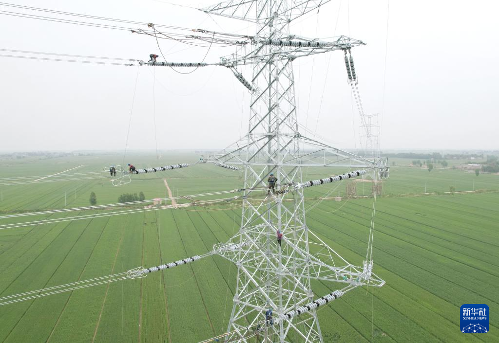 河北邢台：邢台北500千伏特高压输变电工程建设忙