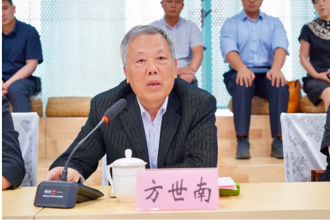 “奋斗同行·温暖相伴” 江苏省昆山市社会工作交流座谈会暨品牌宣传系列活动启动仪式
