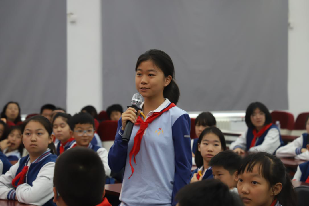 第七期“传承中华传统文化瑰宝，共筑名城保护智慧新篇——专家进校园”主题活动顺利开展