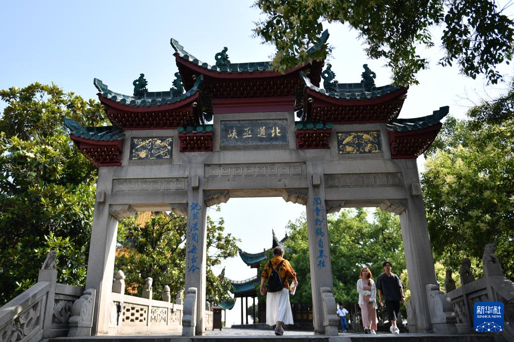 美丽中国丨古韵新颜岳阳楼